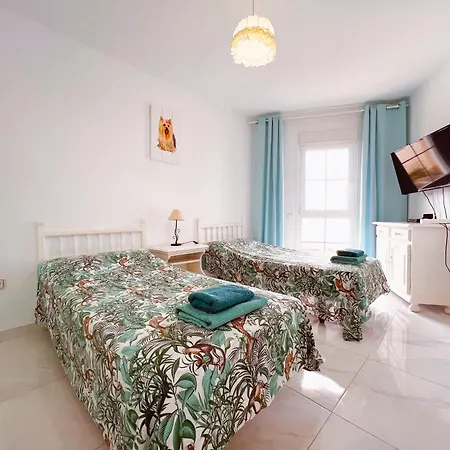 1 Bedroom In Torres De Yomely, Apartmán *
