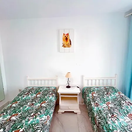 Appartamento 1 Bedroom In Torres De Yomely, Playa de las Americas (Tenerife)